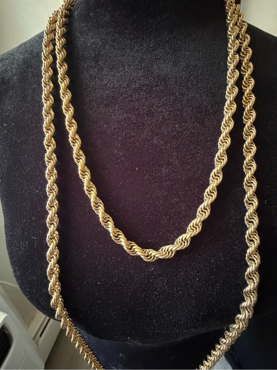 Monet | Jewelry | Vintage Monet 64 Gold Tone Rope Chain Extra Long ...